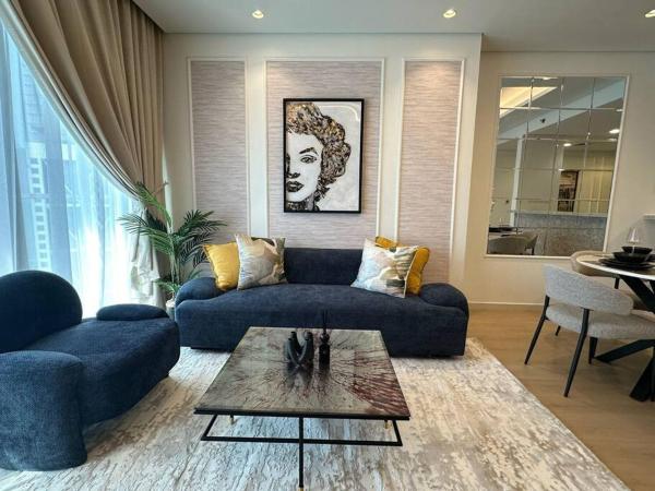 På billedet ses objektet Quill Sea View 2BR Apartment - Paramount Midtown beliggende i byen Dubai.
