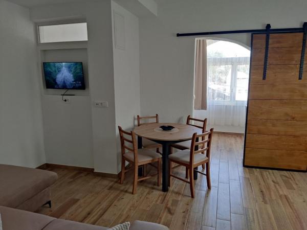 A la foto es mostra l'objecte Apartment MARKO situat a la ciutat de Vodice.
