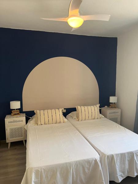 Na zdjęciu widoczny jest obiekt CORNELIA`S HOME TC2 playa położony w mieście Los Cristianos.