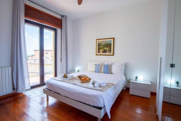 På billedet ses objektet Appartamento Confortevole, Wi-Fi & Colazione Free beliggende i byen Lanusei.