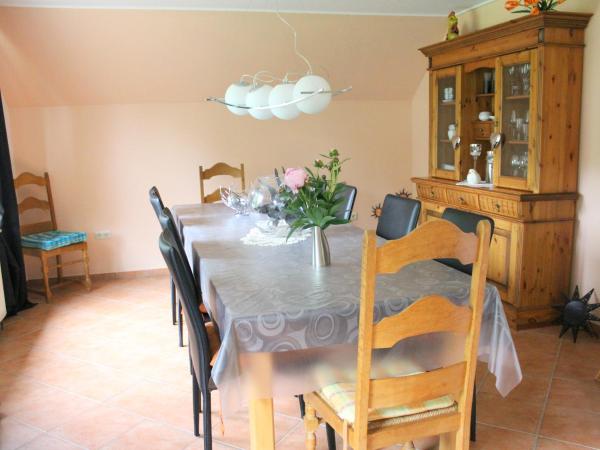A la foto es mostra l'objecte Timos Landhuus situat a la ciutat de Oldendorf.