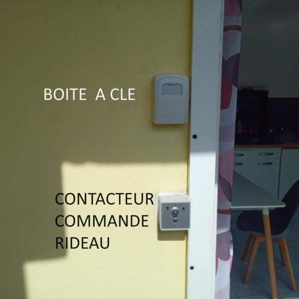 Zdjęcie 3: 620 - 630 chemin Bel Ombre