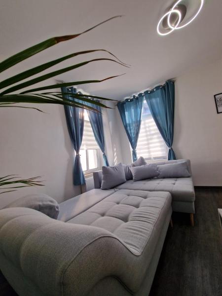 På billedet ses objektet Ferienwohnung mit Fitnessstudio Top1 beliggende i byen Plauen.