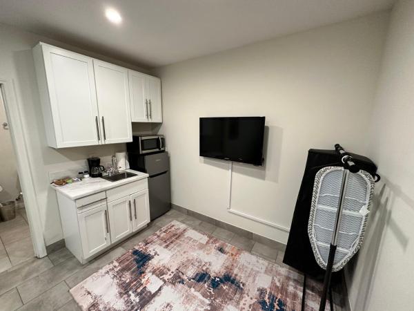 Studio with Private Entrance next to Balboa Park photo 5