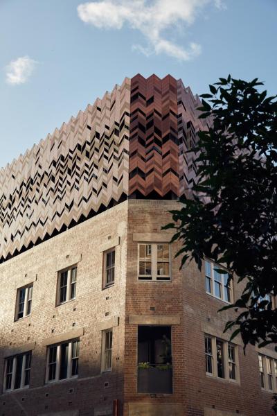 Paramount House Hotel, Sydney