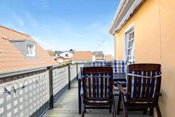 A la foto es mostra l'objecte Lovely Holiday Apartment Centrally Located In Løkken situat a la ciutat de Løkken.