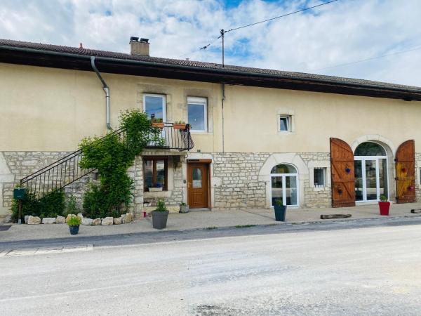 På billedet ses objektet La Ferme 3 beliggende i byen Vosbles.