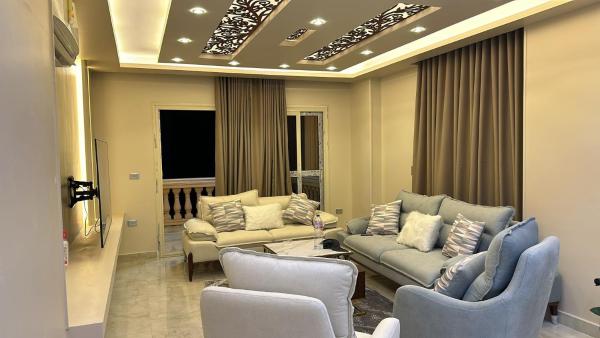 Nella foto è visibile l'oggetto Fully modern furnitured , airconditioned flat in al obour area cairo near cairo airport for families only situato nella città di Obour.