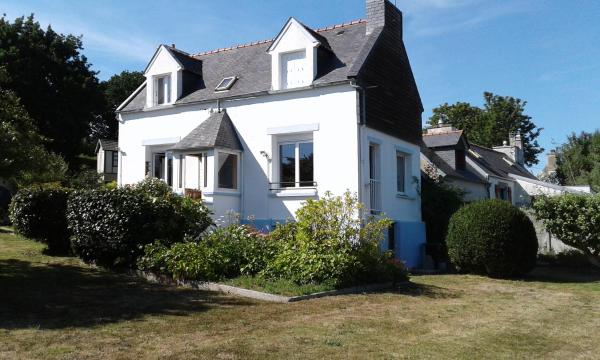 Nella foto è visibile l'oggetto Maison de vacances à Roscanvel situato nella città di Roscanvel.