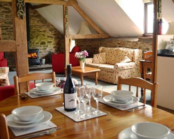 Foto 7: Jasper, Unique Upside-Down Retreat with Stunning Rural Views