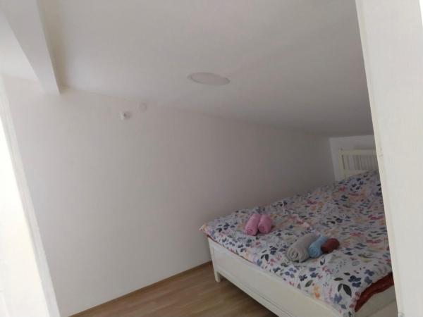 A la foto es mostra l'objecte Altea 1 situat a la ciutat de Vršac.