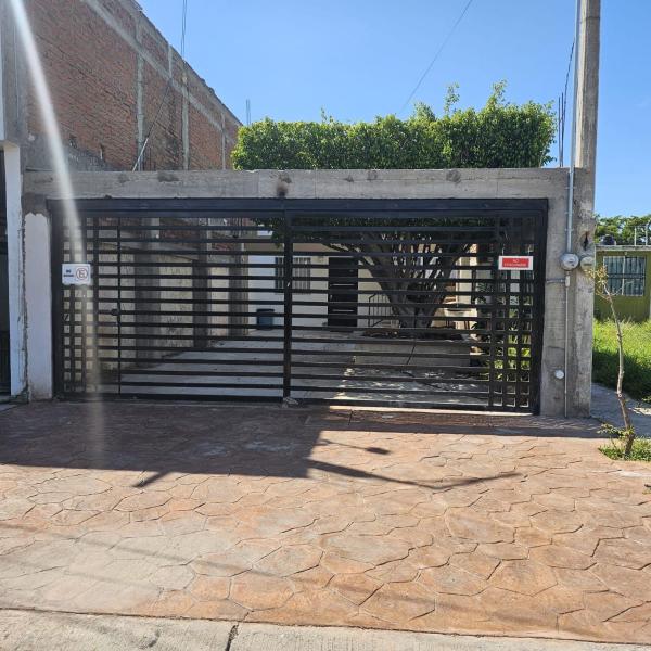 A la foto es mostra l'objecte Departamentos venados situat a la ciutat de Mazatlán.