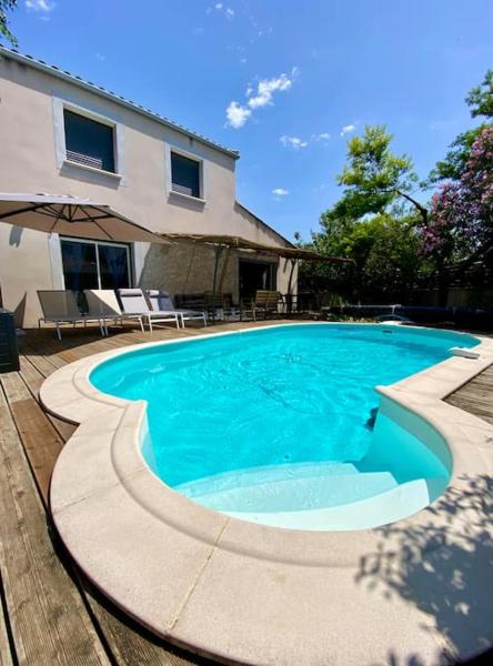 Na zdjęciu widoczny jest obiekt VILLA au CALME avec PISCINE PRIVÉE du SAMEDI au SAMEDI położony w mieście Gigean.