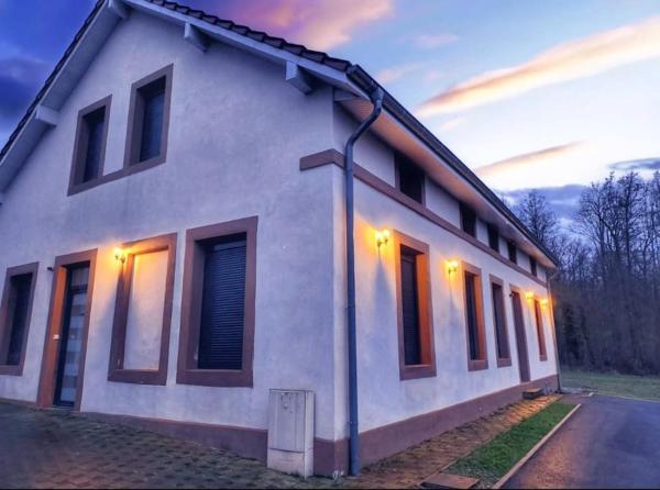 Na zdjęciu widoczny jest obiekt Gîte cozy en pleine forêt położony w mieście Etting.