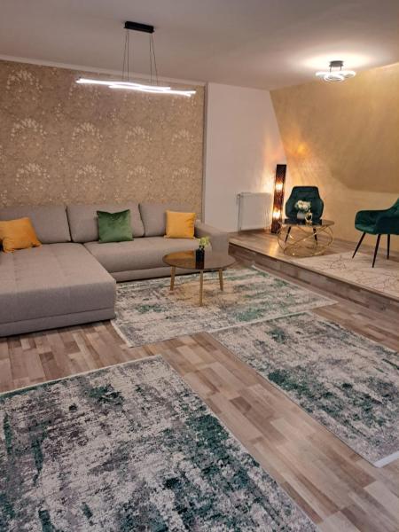 På billedet ses objektet Dennis City Apartament beliggende i byen Timişoara.