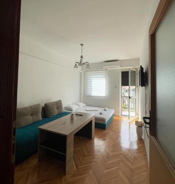 A la foto es mostra l'objecte Apartman Ivana situat a la ciutat de Trebinje.