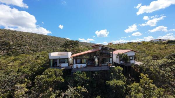 A la foto es mostra l'objecte Casa Miralago situat a la ciutat de Riacho Fundo.