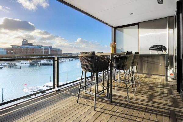 Pacific Residence, Auckland