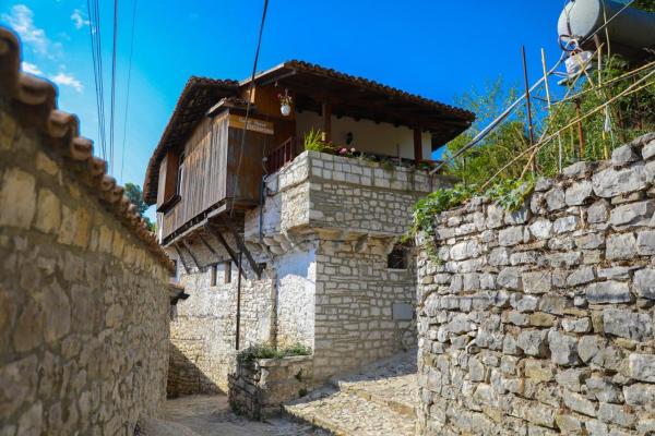A la foto es mostra l'objecte Guesthouse Gogu situat a la ciutat de Berat.