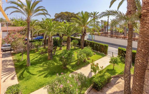 Awesome Apartment In Torrevieja With Wifi - La Zenia