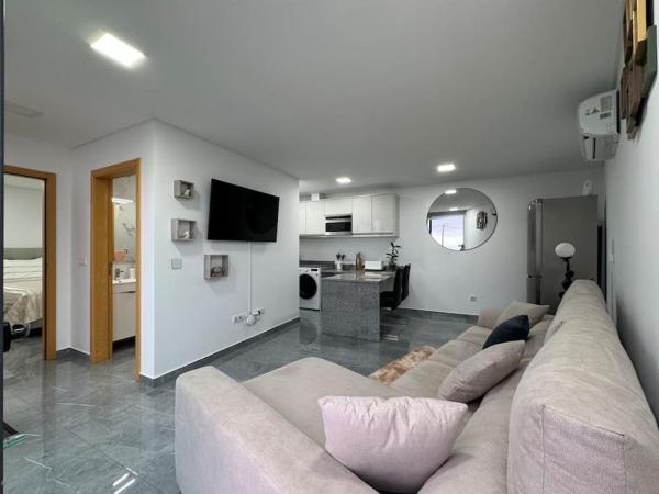 A la foto es mostra l'objecte Villa Castanho II situat a la ciutat de Calheta.