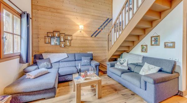 På billedet ses objektet Résidence Blue Wood - Appartement en chalet 8 personnes 4, séjour enfamille ou entre amis MAE-0701 beliggende i byen Tignes.