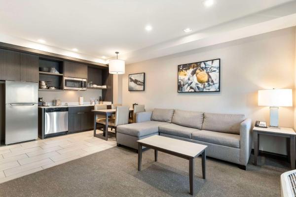 Best Western Plus Executive Residency Rigby's Water World Hotel - Florida