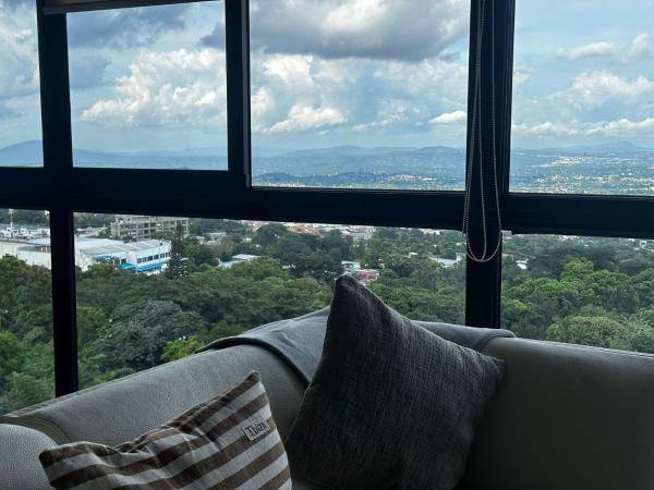 Beautiful Brand New Luxury Apartment, San Salvador
