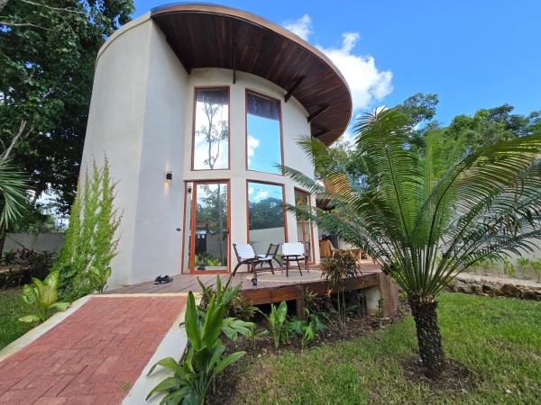 Villa Con Jacuzzi En Bacalar - Quintana Roo