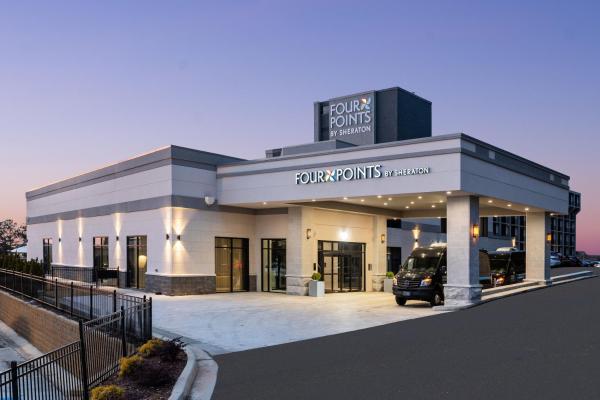 The photo shows the Four Points by Sheraton Atlanta Airport West located in the city of Atlanta.