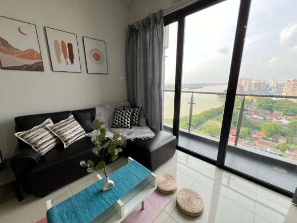 RiverView 8PAX 2BR in KBtown Netflix, B-3-5, Kota Bharu