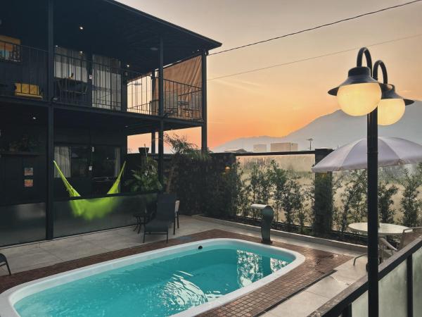 A la foto es mostra l'objecte Pousada Canto do Gravatá situat a la ciutat de Penha.