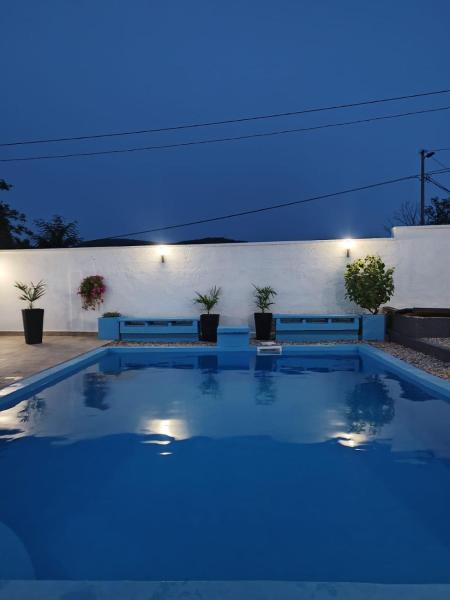 På billedet ses objektet Villa Ema beliggende i byen Do.