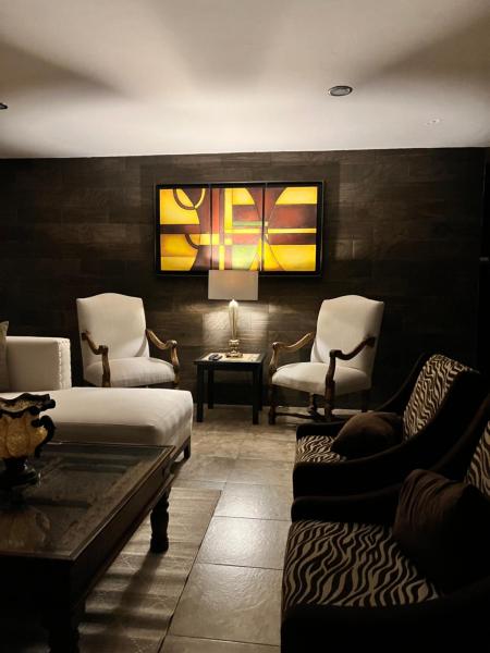 A la foto es mostra l'objecte The Black Tree Hotel Boutique situat a la ciutat de Mazatlán.