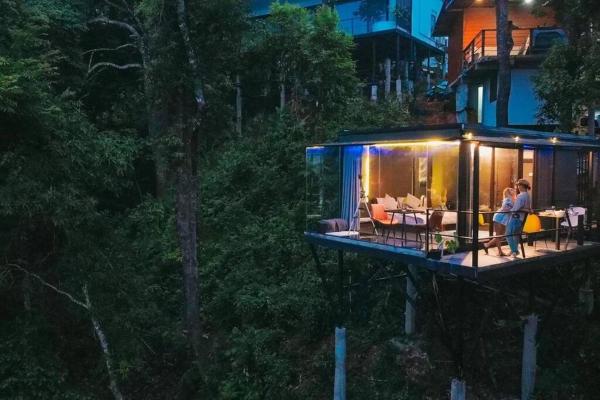 Auf dem Foto ist das Objekt Mini Glass House Mountain View,Doi Sakad, Nan in der Stadt Landkreis Pua zu sehen.