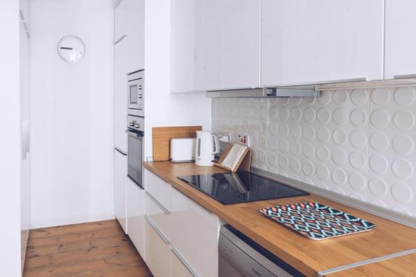 Bilde 6: Chic & Luxurious 2-BR Escape Designed for Elegance