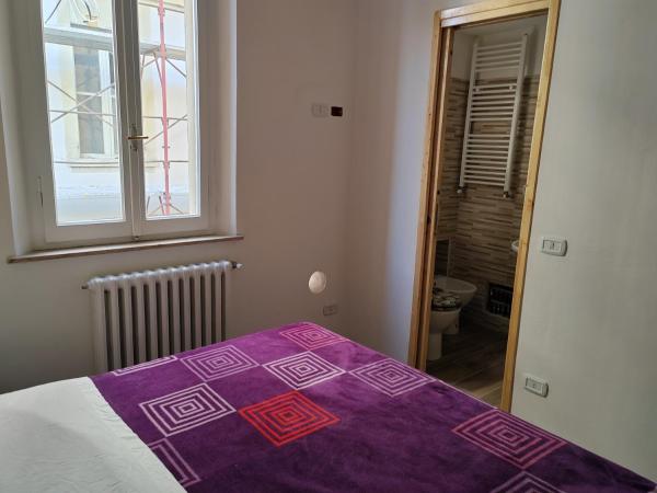 På bildet vises objektet Casa via gobetti som ligger i byen Parma.