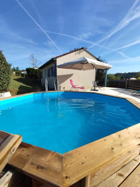 A la foto es mostra l'objecte Maison privée clôturée, piscine hors-sol et spa situat a la ciutat de Proissans.