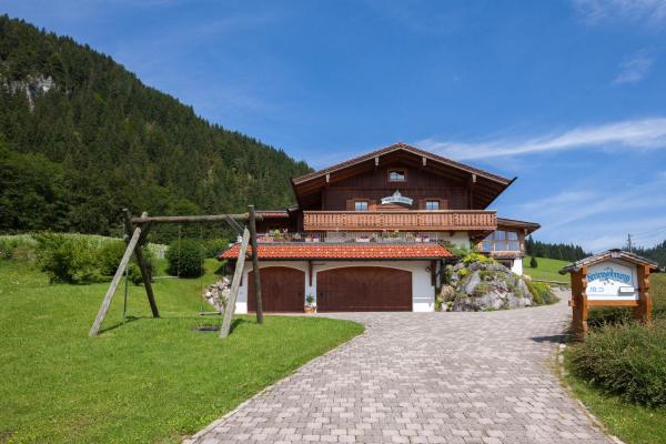 A la foto es mostra l'objecte Haus der Berge Ferienwohnung situat a la ciutat de Ramsau.
