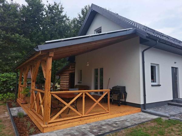 Na zdjęciu widoczny jest obiekt Agroturystyka nad Brusieńką położony w mieście Dzików Stary.