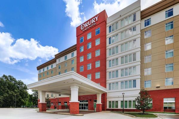 På bilden syns objektet Drury Plaza Hotel Savannah Pooler som ligger i staden Pooler.