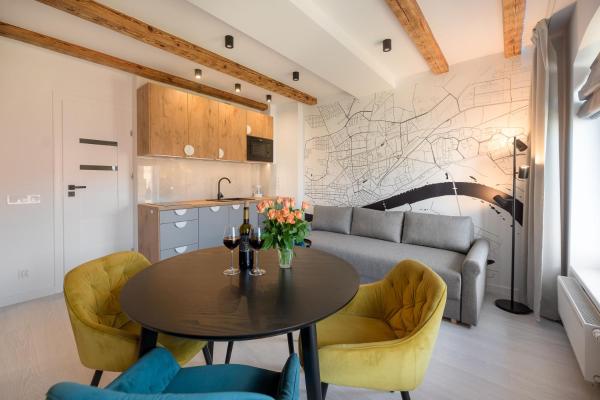 Na zdjęciu widoczny jest obiekt Steel And Wood Apartment położony w mieście Toruń.
