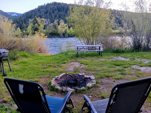 Snake River Glamping - Swan Valley, ID