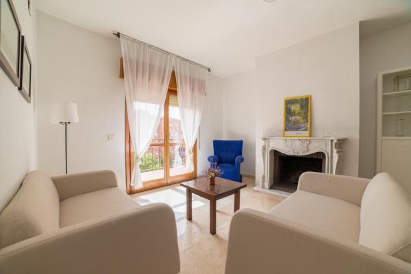A la foto es mostra l'objecte TrendyRooms Granada, centro a 10 minutos andando situat a la ciutat de Granada.