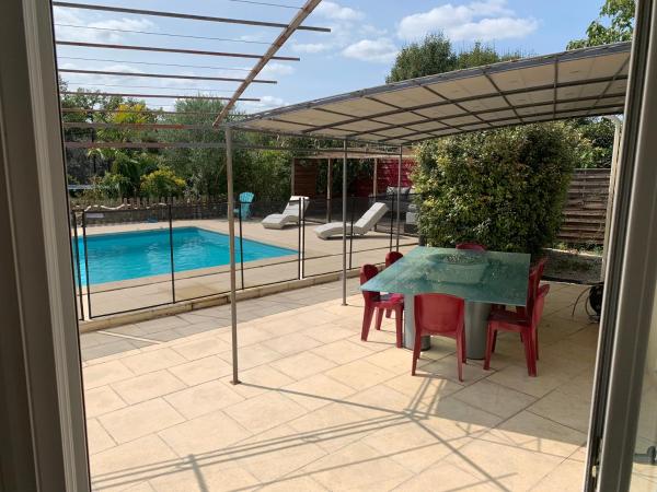 A la foto es mostra l'objecte Maison de campagne situat a la ciutat de Laburgade.