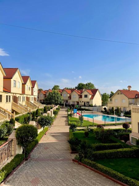 A la foto es mostra l'objecte Sublime chalet à Ifrane avec piscine et parking gratuit situat a la ciutat de Ifrane.
