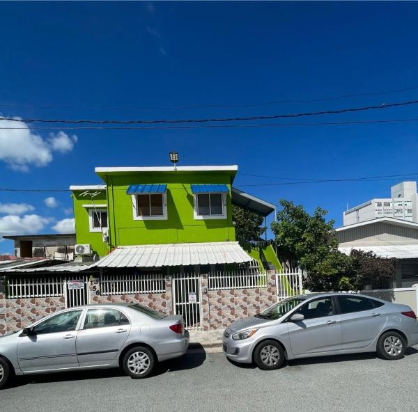 SALO-Casa Verde 4 Bdrm House by Stay Here PR, San Juan