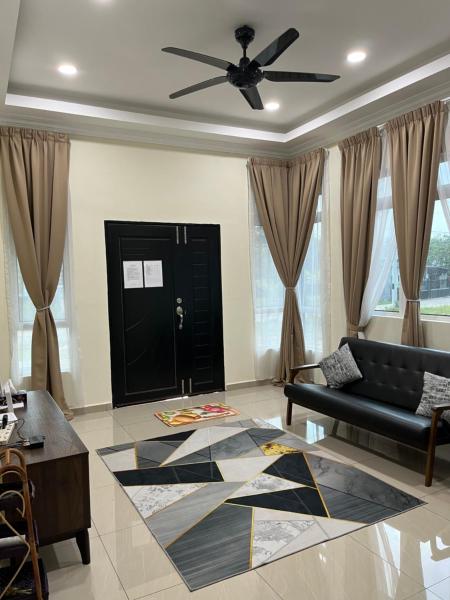 CozyInn Homestay, Kampong Lanjut Manis