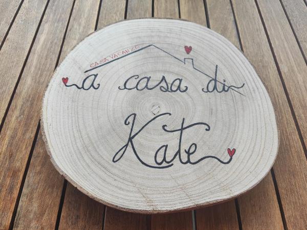 På billedet ses objektet A Casa di Kate beliggende i byen Borno.