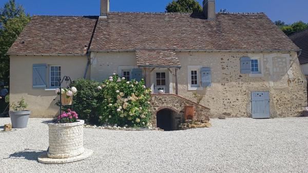 A la foto es mostra l'objecte La Petite Maison Dans La Prairie situat a la ciutat de Outillé.